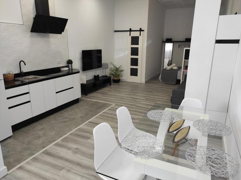 Apartamento Turistico Lyra บาเอนา ภายนอก รูปภาพ