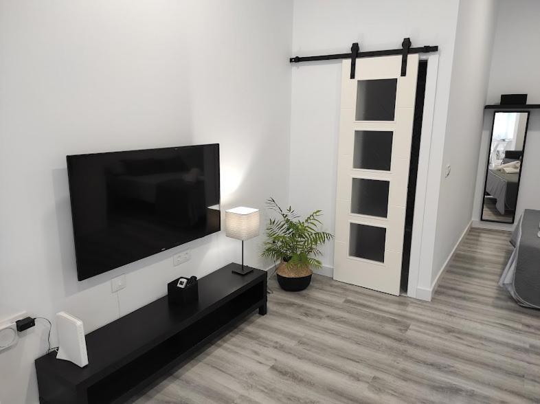 Apartamento Turistico Lyra บาเอนา ภายนอก รูปภาพ