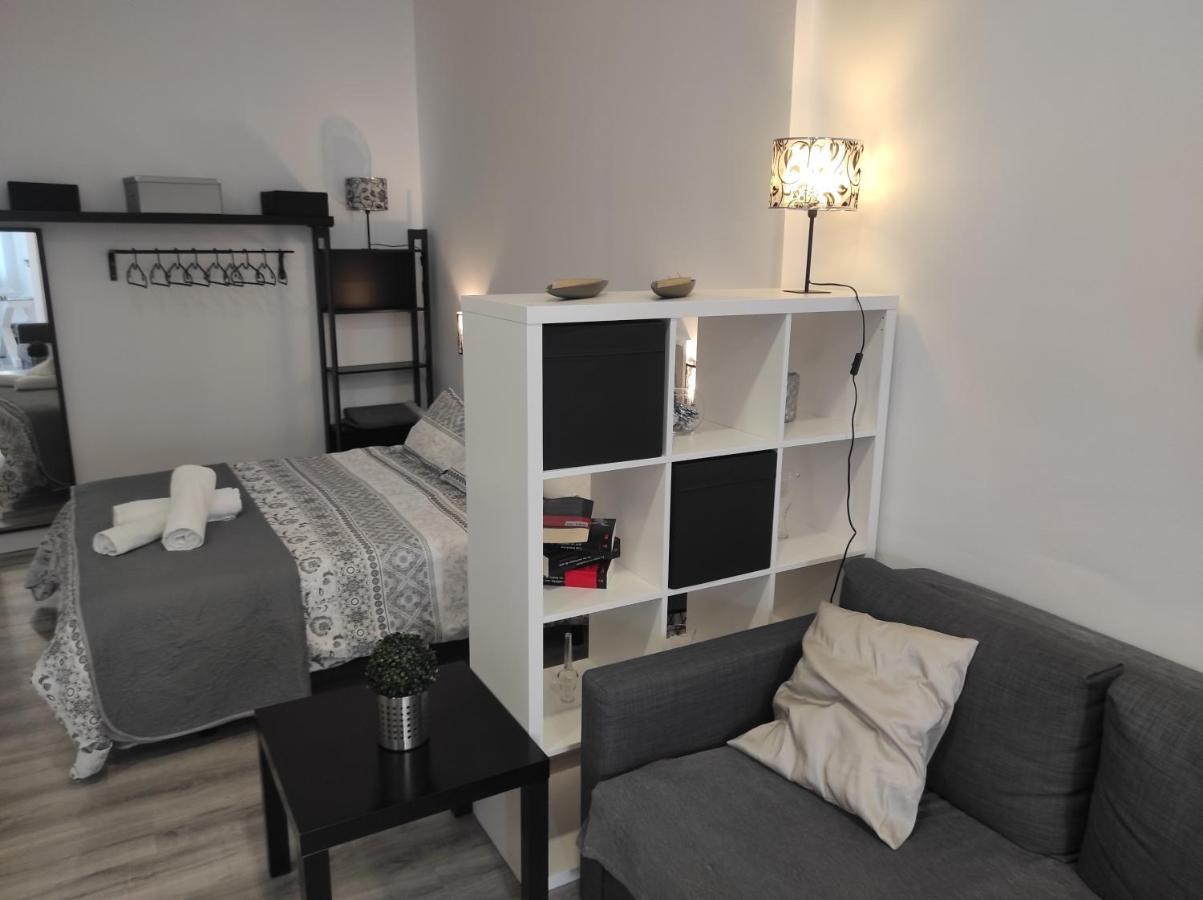 Apartamento Turistico Lyra บาเอนา ภายนอก รูปภาพ